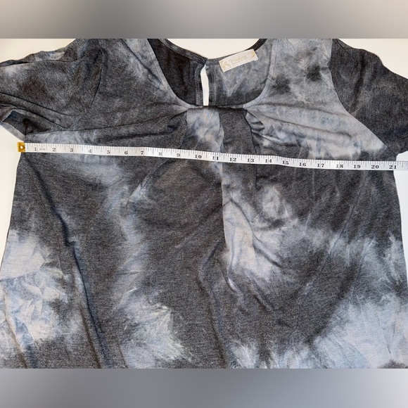 Weekend by Susan Graver Tie-Dye Tunic Top XL Fit Slit Sleeves Tie Detail - Picture 8 of 8